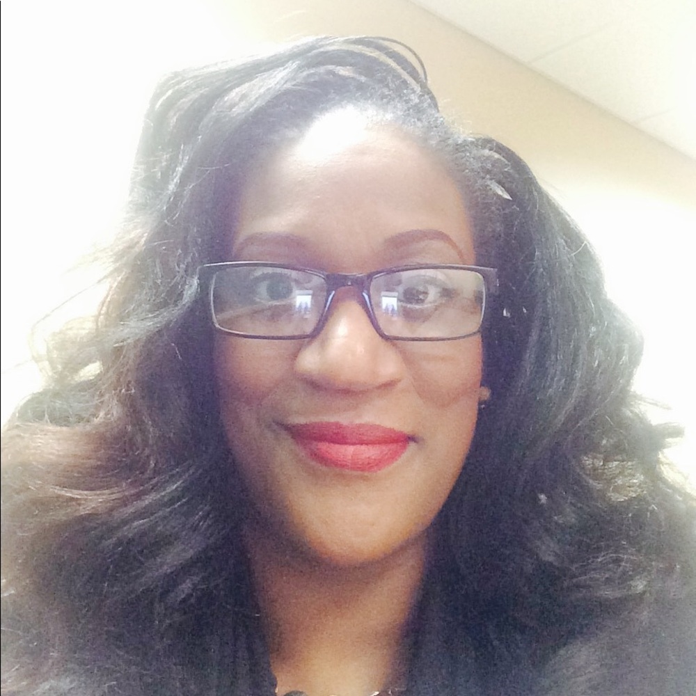 Meet your Posher, Beverly